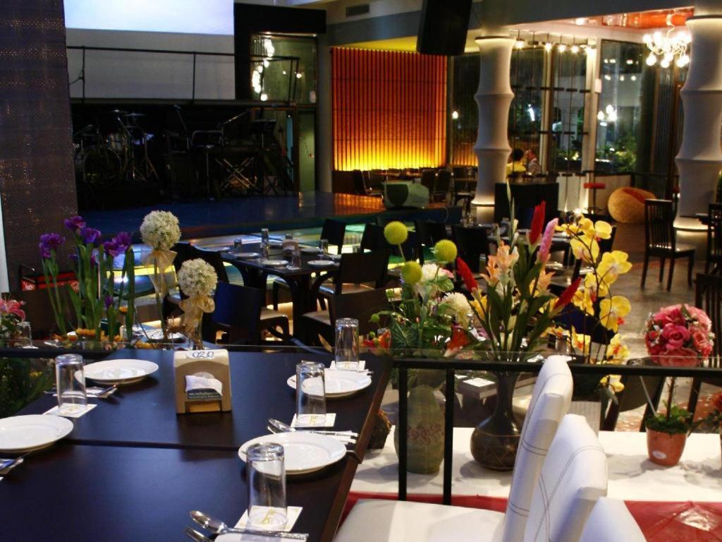 Florida Hotel Hat Yai Ngoại thất bức ảnh