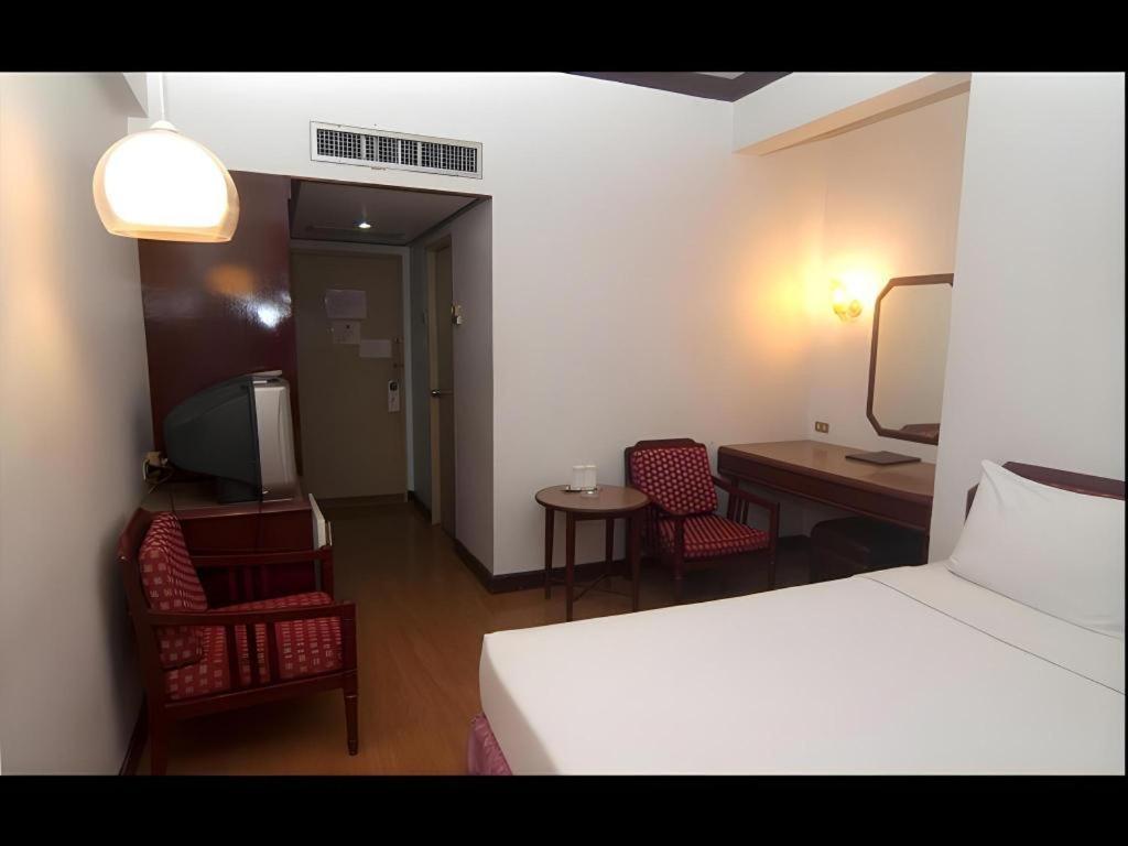 Florida Hotel Hat Yai Ngoại thất bức ảnh