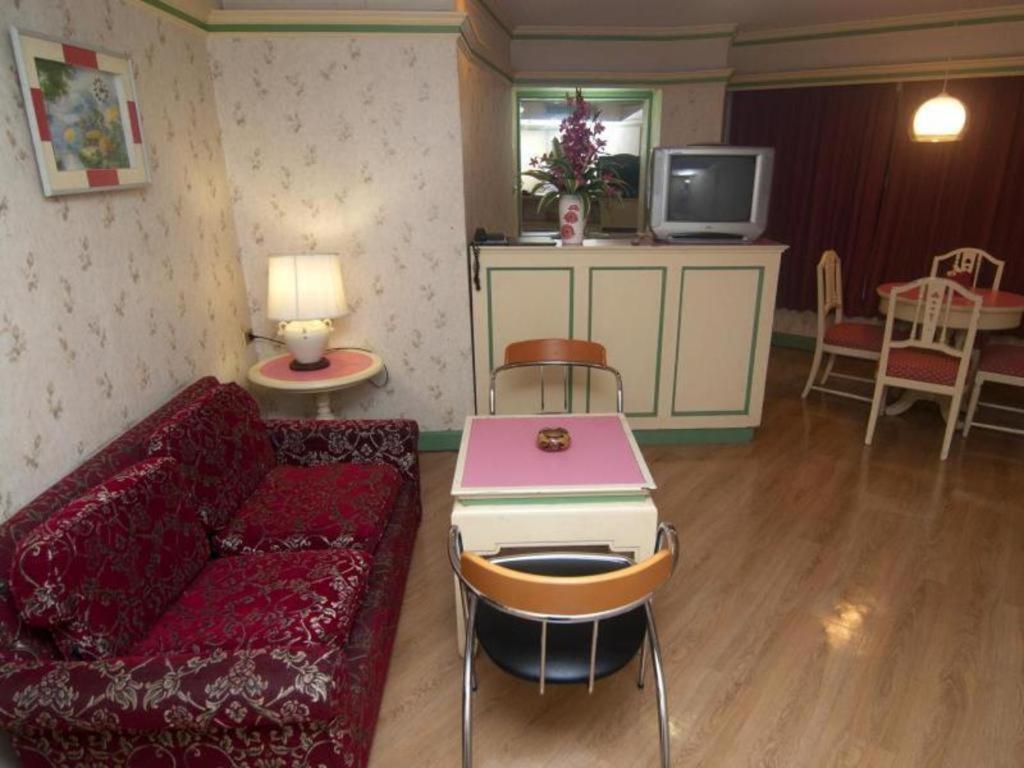 Florida Hotel Hat Yai Ngoại thất bức ảnh