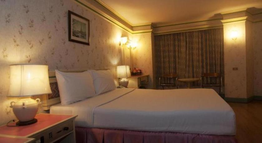 Florida Hotel Hat Yai Ngoại thất bức ảnh